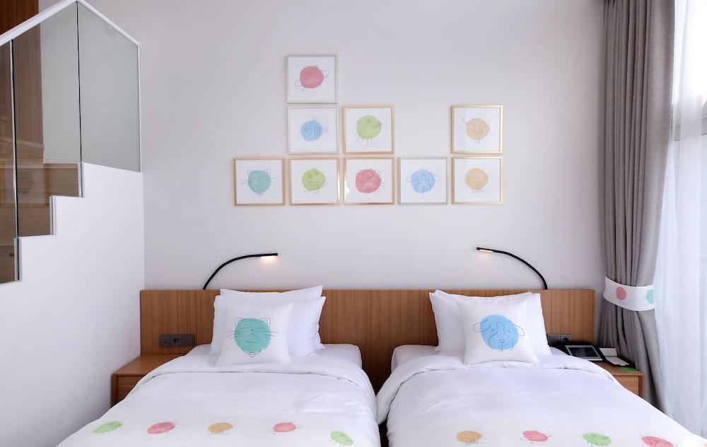 มิดาส โฮเต็ล แอนด์ รีสอร์ต Hotel คาพยอง ภายนอก รูปภาพ