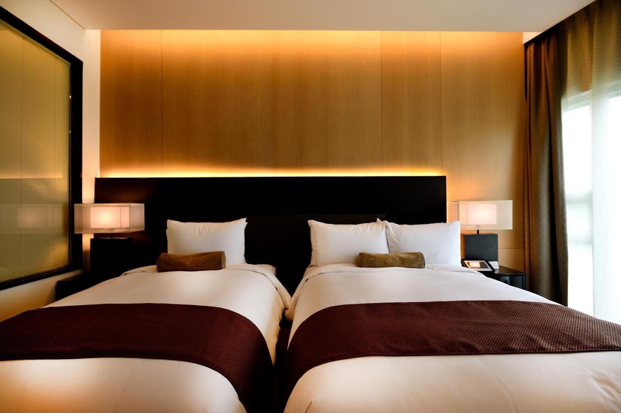 มิดาส โฮเต็ล แอนด์ รีสอร์ต Hotel คาพยอง ภายนอก รูปภาพ